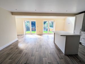 Photo 14- click for photo gallery